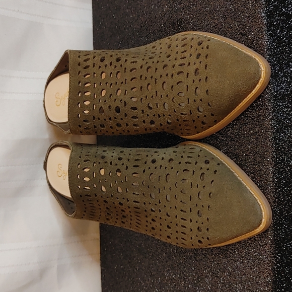 Seychelles Shoes - Seychelles Mules